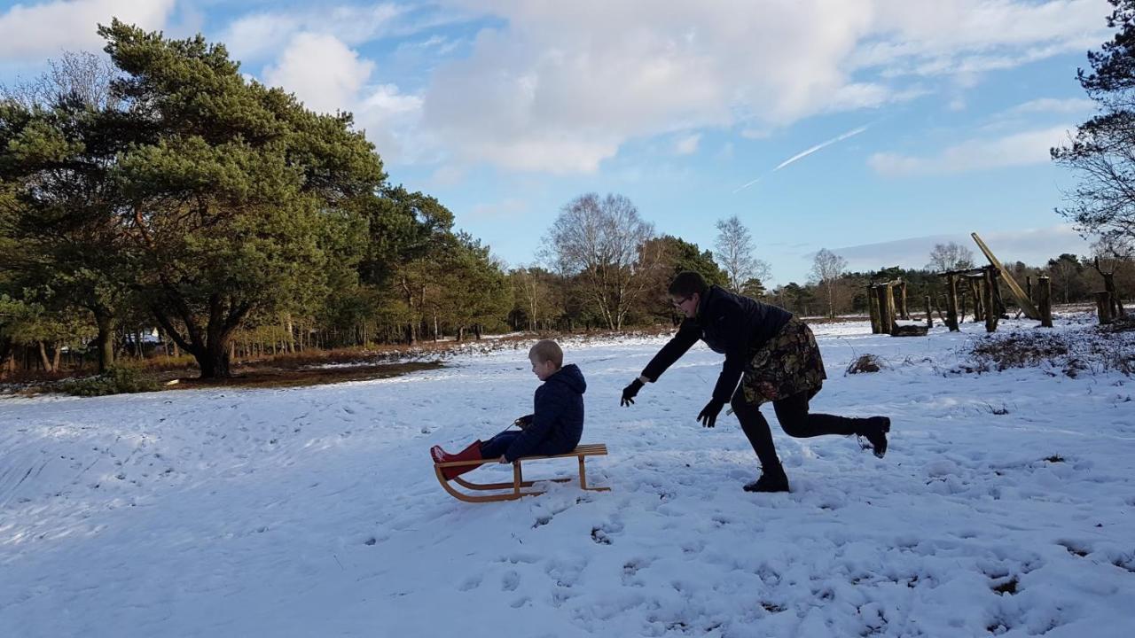 Chalet Op De Veluwe # Beuk Putten Eksteriør bilde