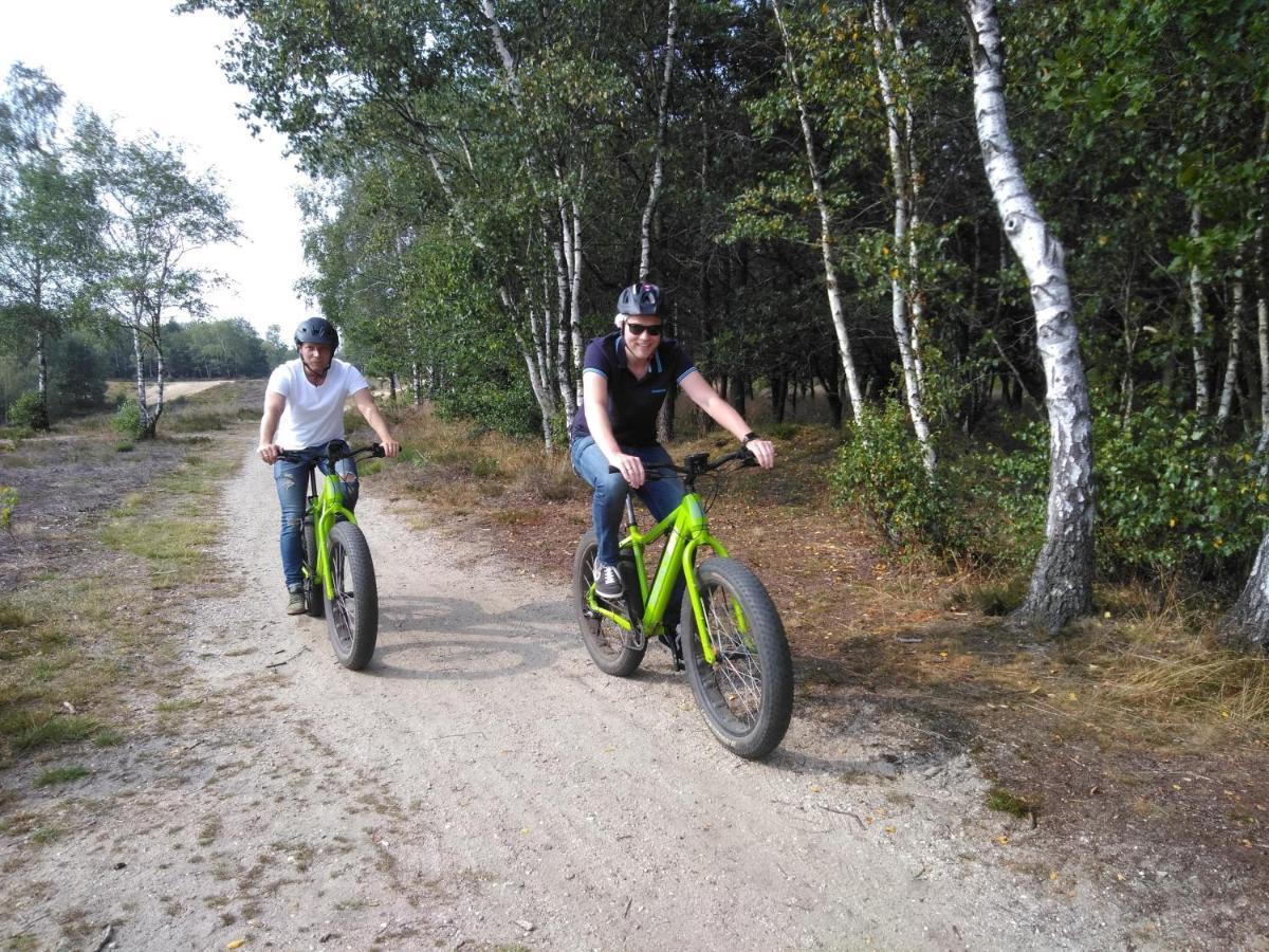 Chalet Op De Veluwe # Beuk Putten Eksteriør bilde